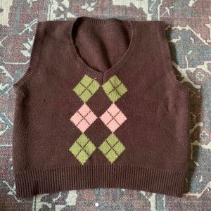 Cropped Sweater Vest